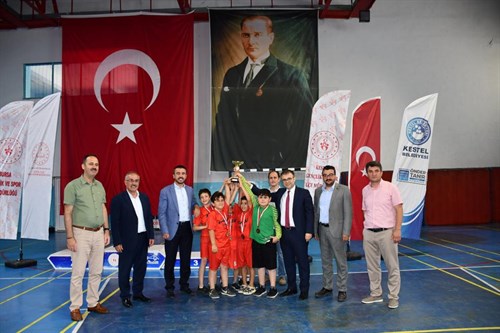 İlçemizde İlkokullar arası Futsal Şenliği Düzenlendi.